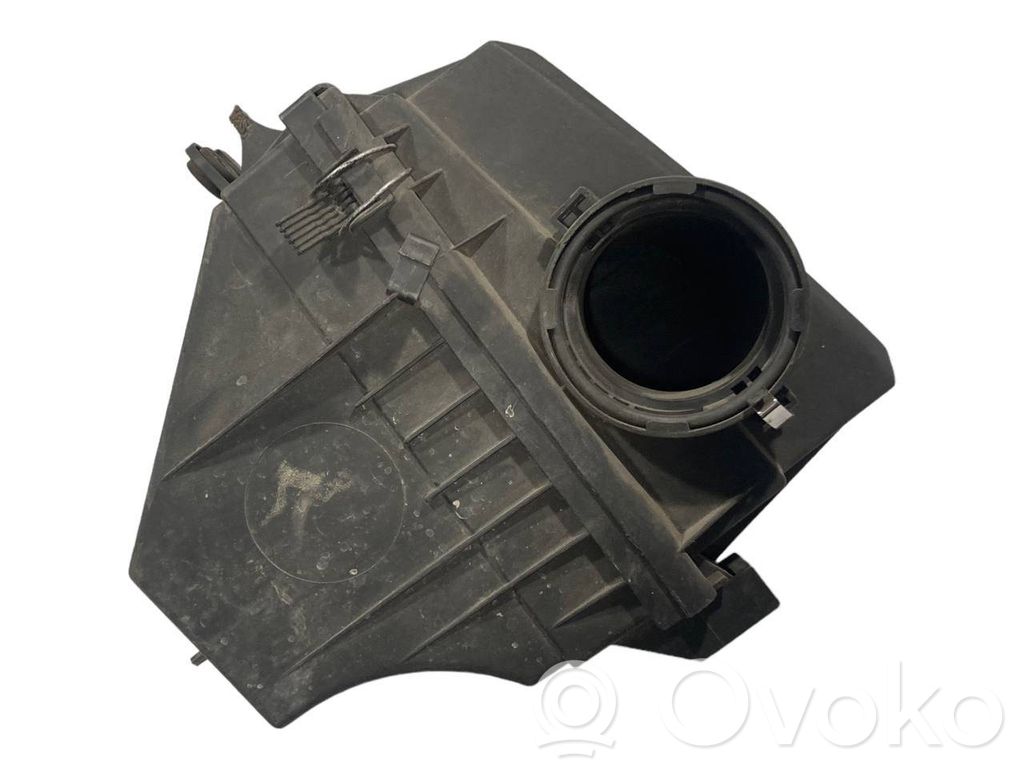 Air filter box