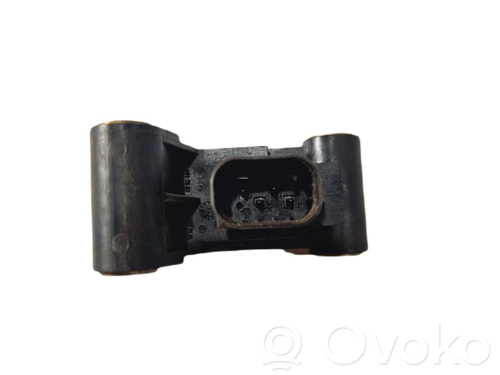 Czujnik uderzenia Airbag   6977398,160509,04C47159