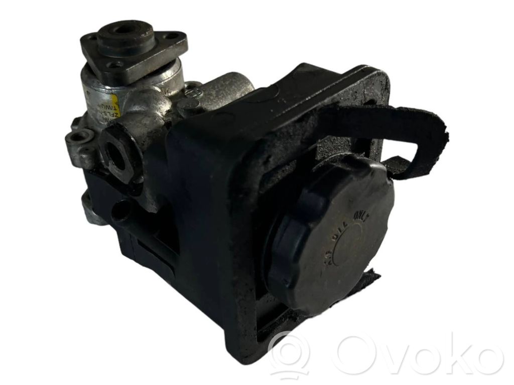 Pompe direction assistée   1095749,7691974,32411095749