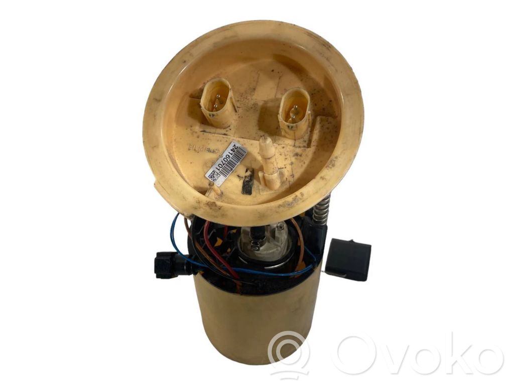 In-tank fuel pump   7197074