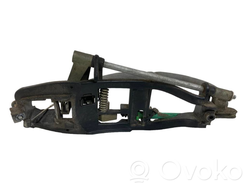 Front door exterior handle/bracket   8253454,51218253454