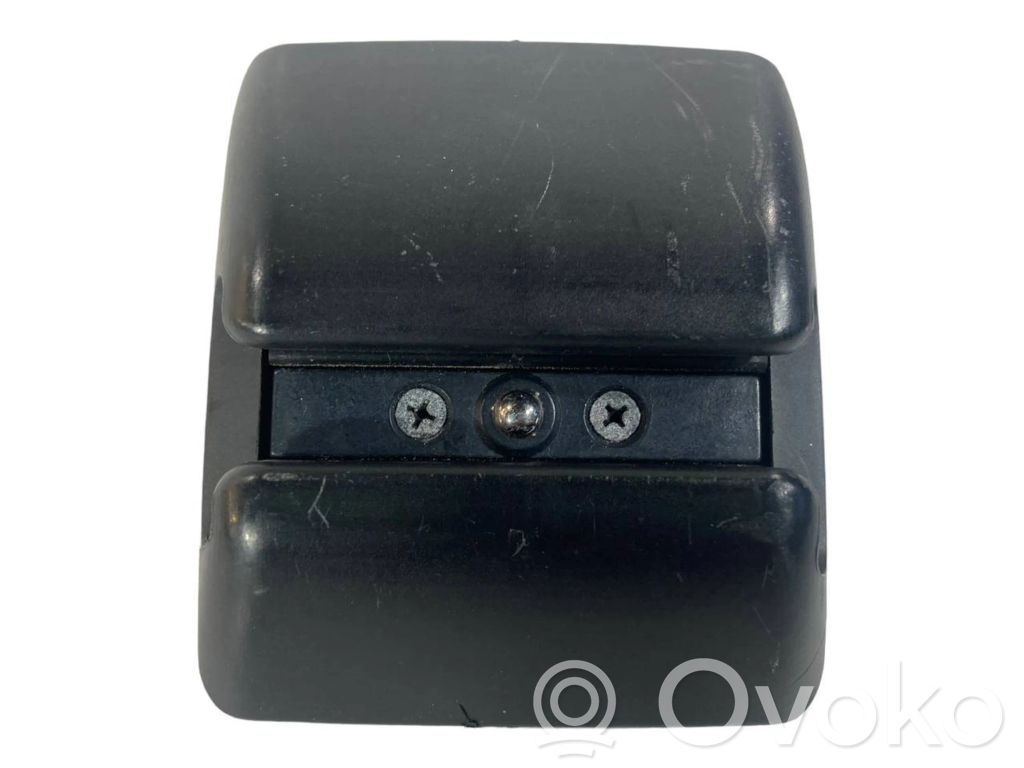 Parcel shelf load cover mount bracket   8217304