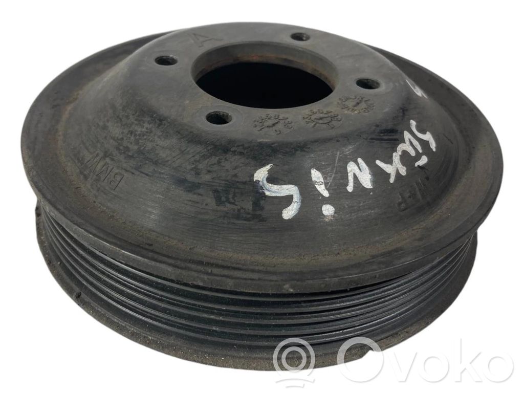 BMW 5 E39 Water pump pulley 