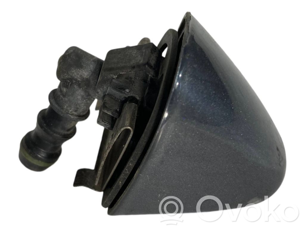 Headlight washer spray nozzle