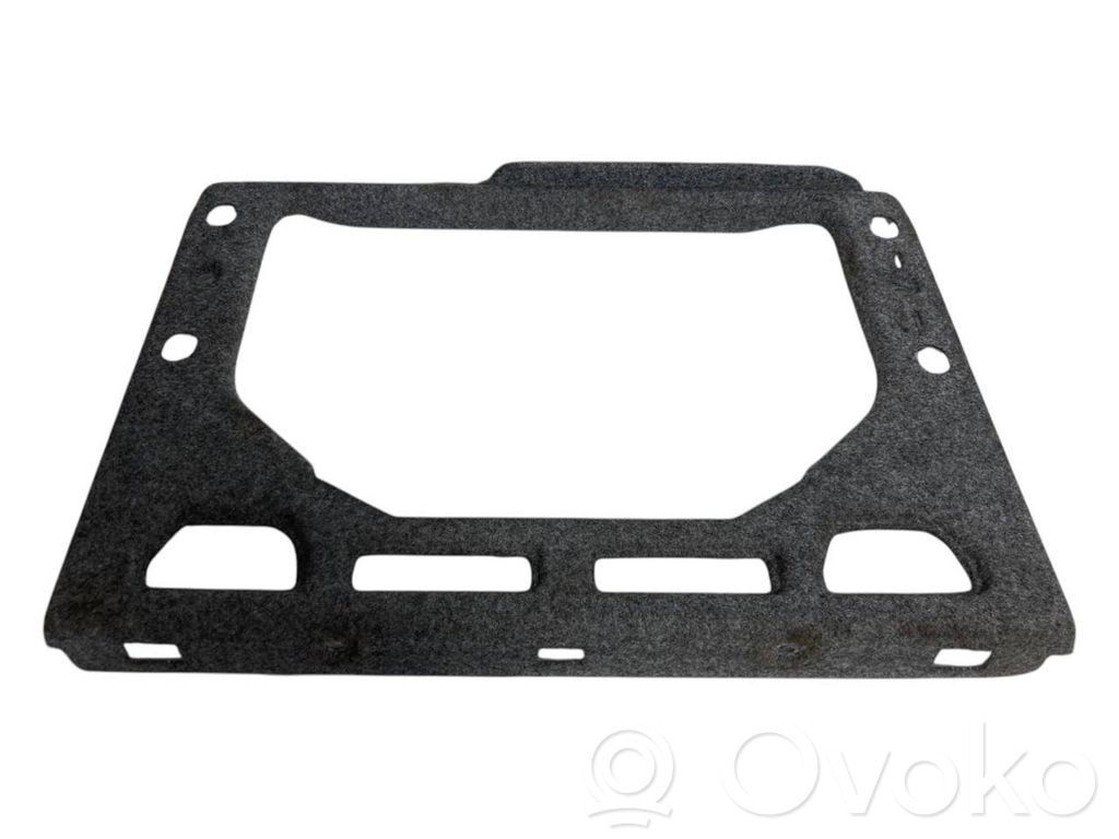 Trunk/boot lower side trim panel   7157296