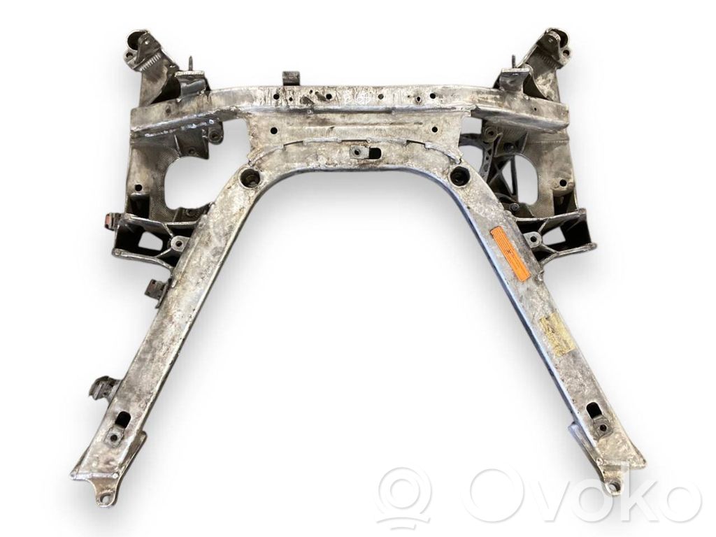 BMW 7 E65 E66 Subcadru frontal 