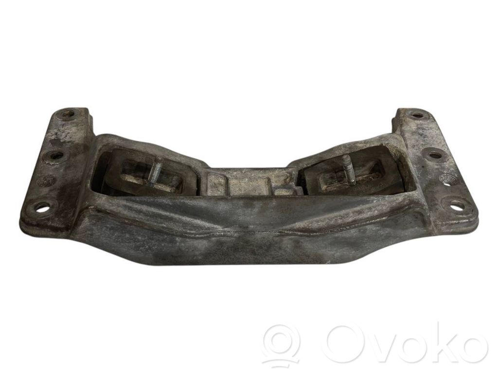 Gearbox mounting bracket   6761102,22316761102