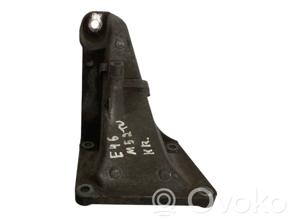 BMW 3 E46 Engine mounting bracket 