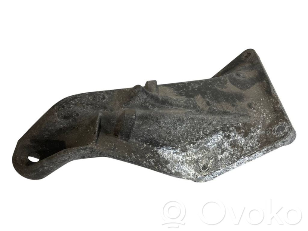 BMW 3 E46 Engine mounting bracket 