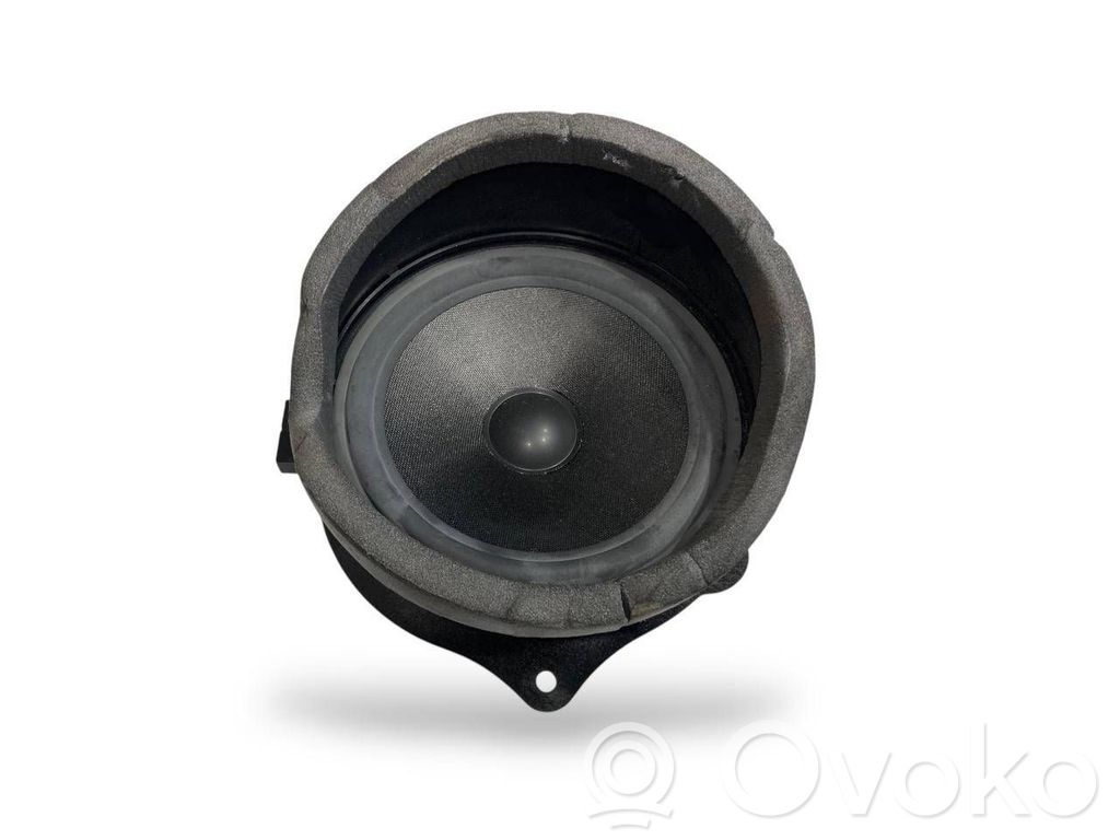 Etuoven kaiutin   8379568,65138379568