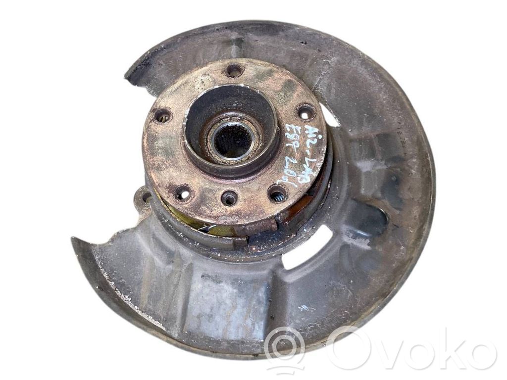 BMW 1 E81 E87 Achsschenkel hinten 