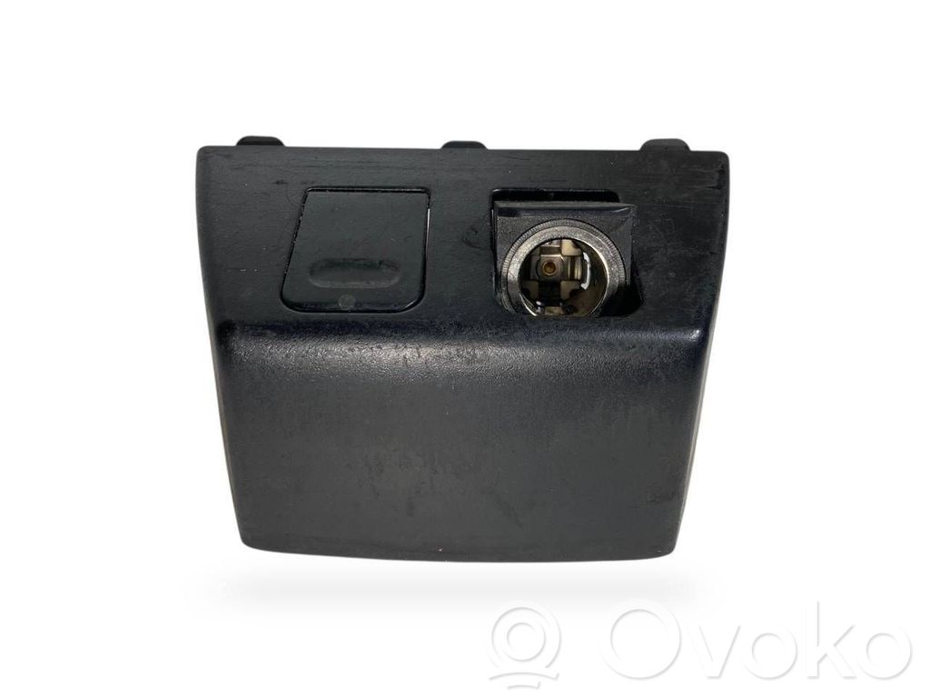 BMW 3 E46 12 V Socket (rear) 