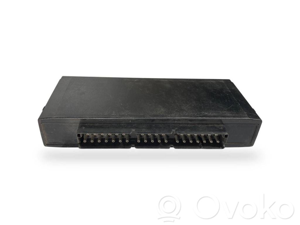 BMW 5 E34 Komforto modulis 