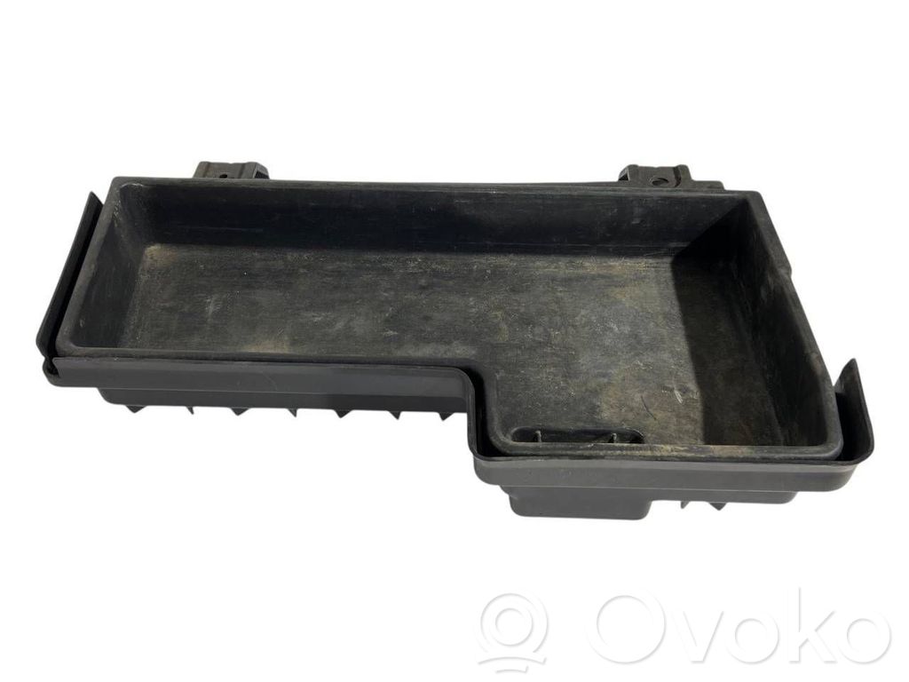BMW 3 E46 Trunk/boot lower side trim panel 
