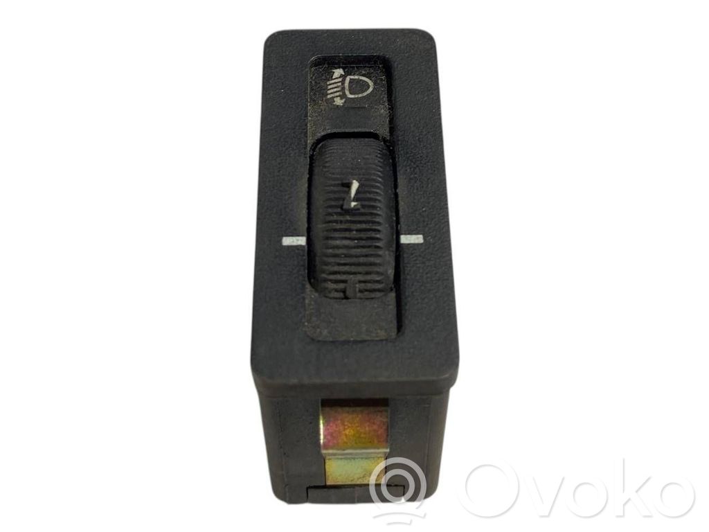 BMW 3 E36 Interruttore di regolazione livello altezza dei fari 