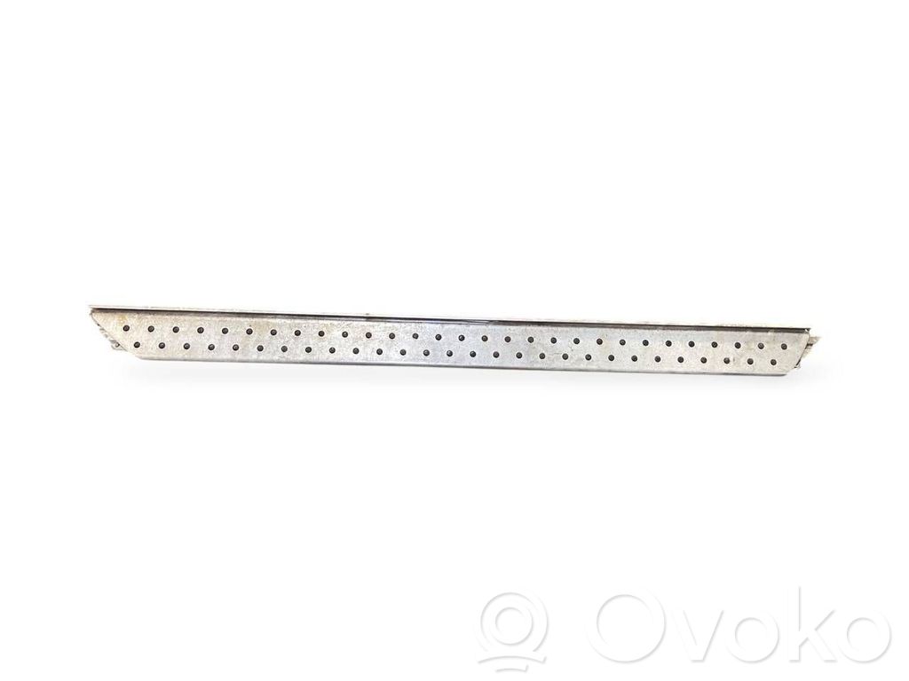 Sill   8403077,51718403077
