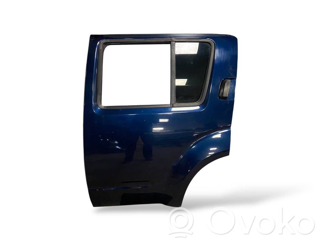 Puerta trasera   82861EB300,24127EB301,82963EA110,43R000015