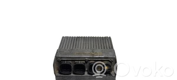 Dzinēja vadības bloks   7700106071