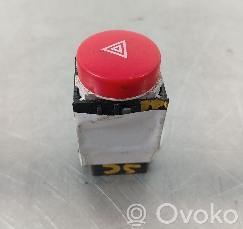 Seat Leon (1M) Botón interruptor de luz de peligro 