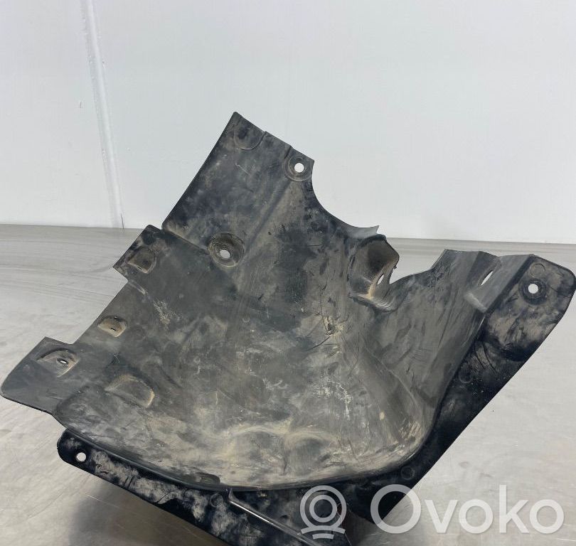 Renault Captur II Nadkole przednie 