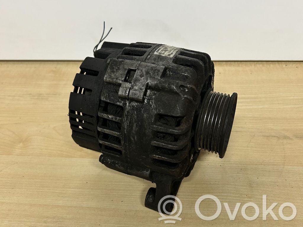 Audi A4 S4 B6 8E 8H Генератор 