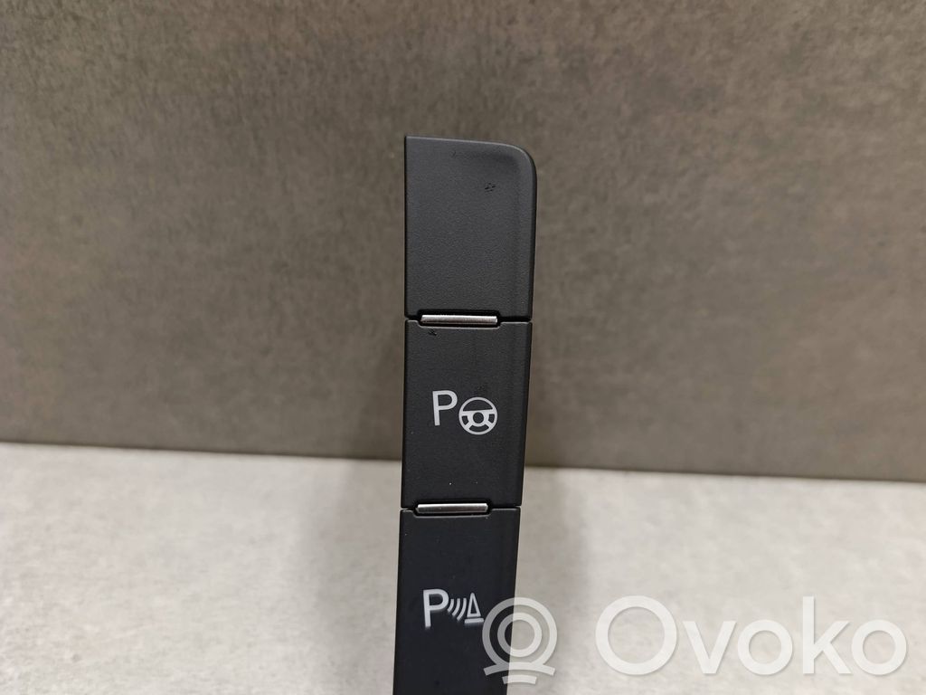 Volkswagen Golf VII A set of switches 