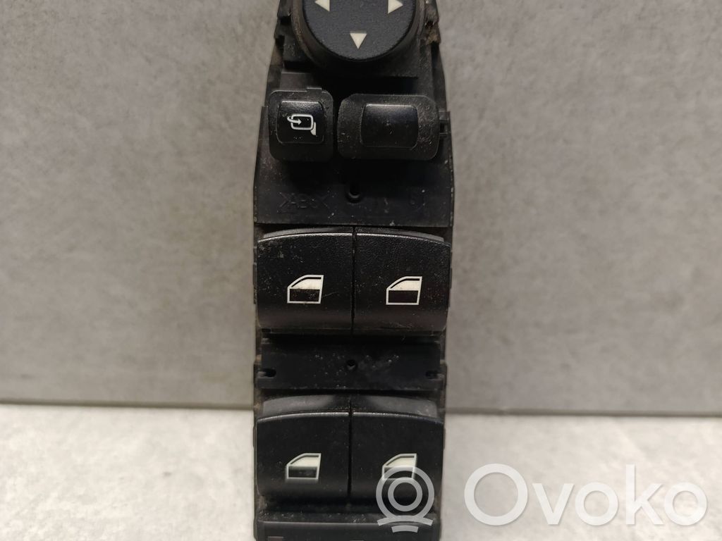 BMW 5 F10 F11 Electric window control switch 