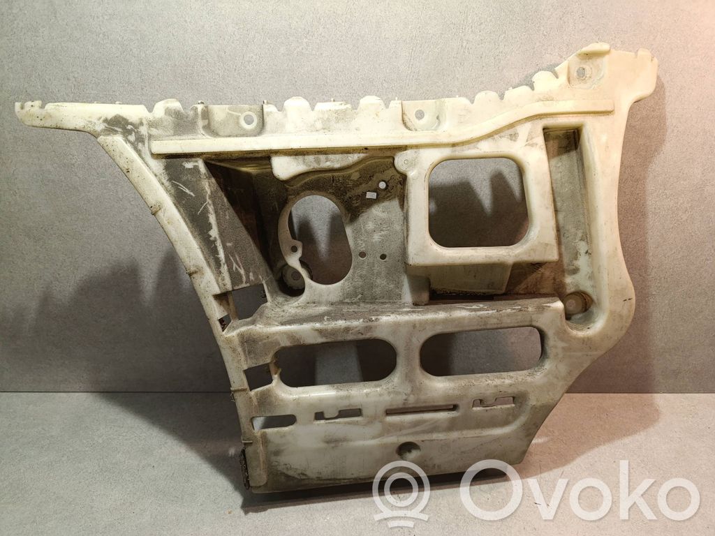 Rear bumper mounting bracket   7906505
