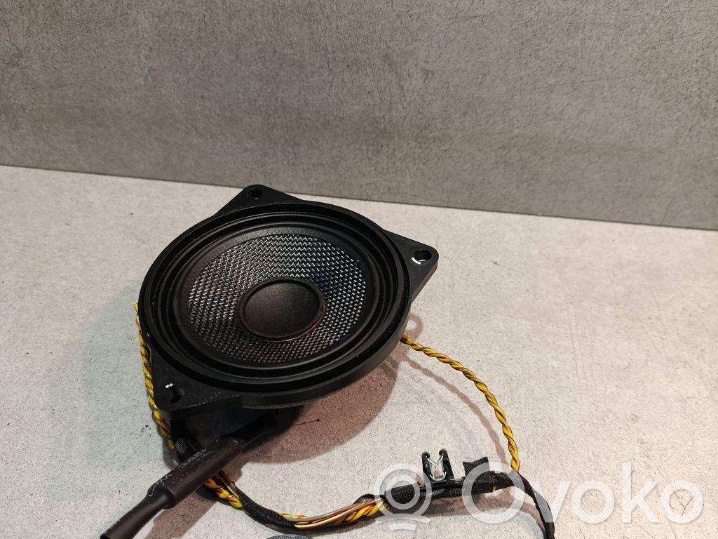 BMW 7 F01 F02 F03 F04 Altavoz de la puerta delantera 