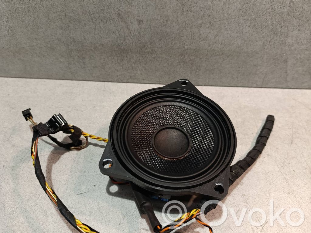 BMW 7 F01 F02 F03 F04 Altavoz de la puerta delantera 