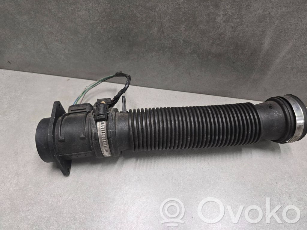Nissan Qashqai Mass air flow meter 