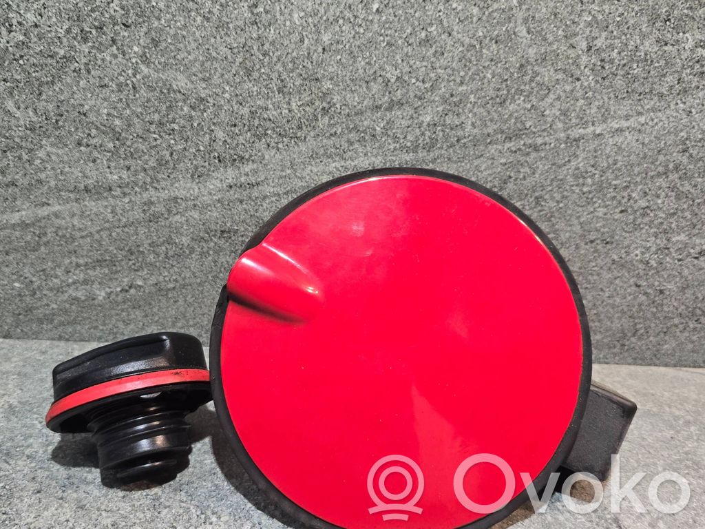 Opel Corsa D Polttoainesäiliön korkki 