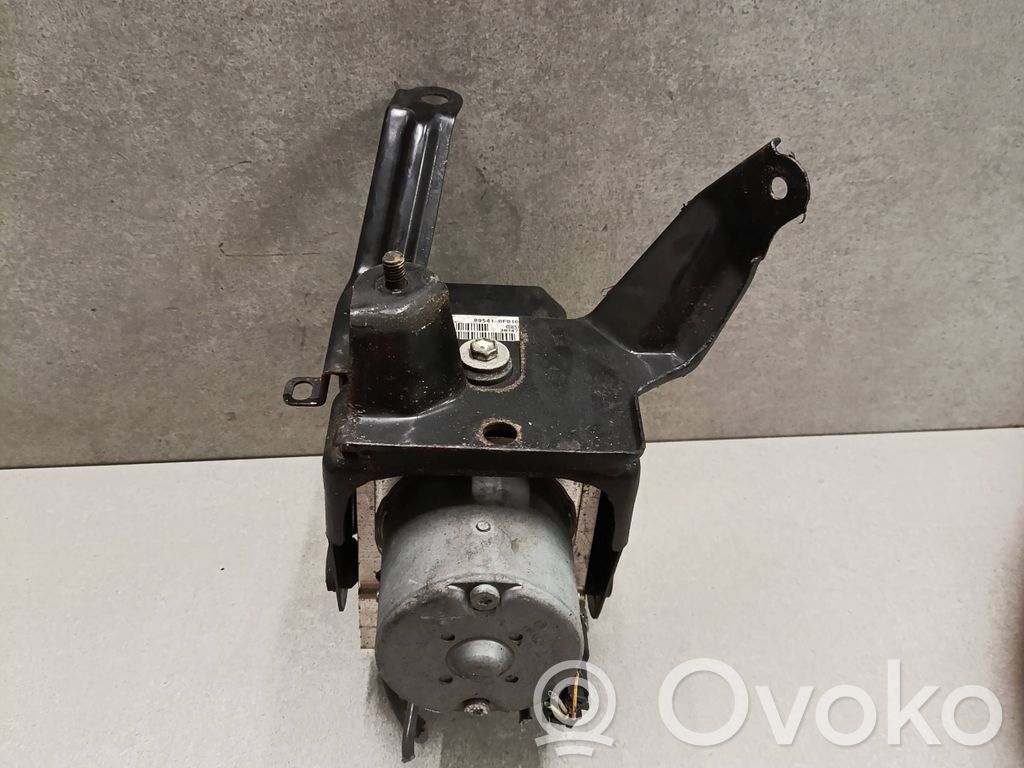 Toyota Corolla Verso AR10 ABS Pump 