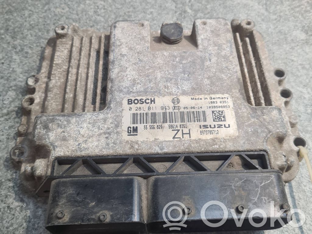 Opel Astra H Engine control unit/module 