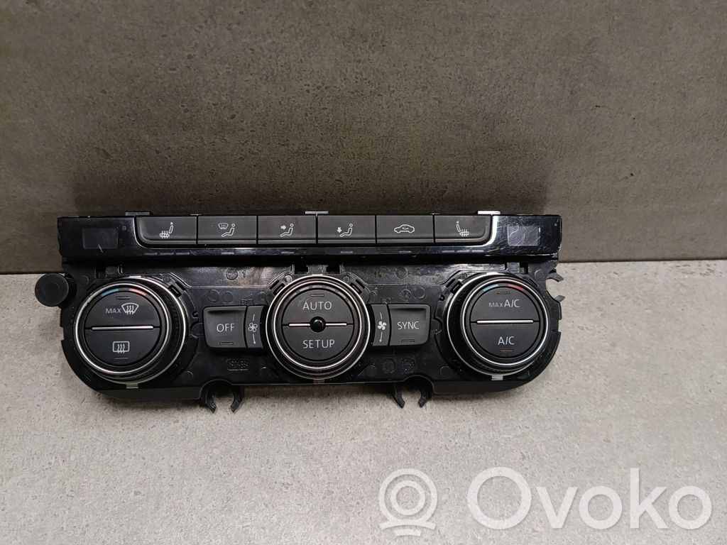 Volkswagen Golf VII Panel klimatyzacji 