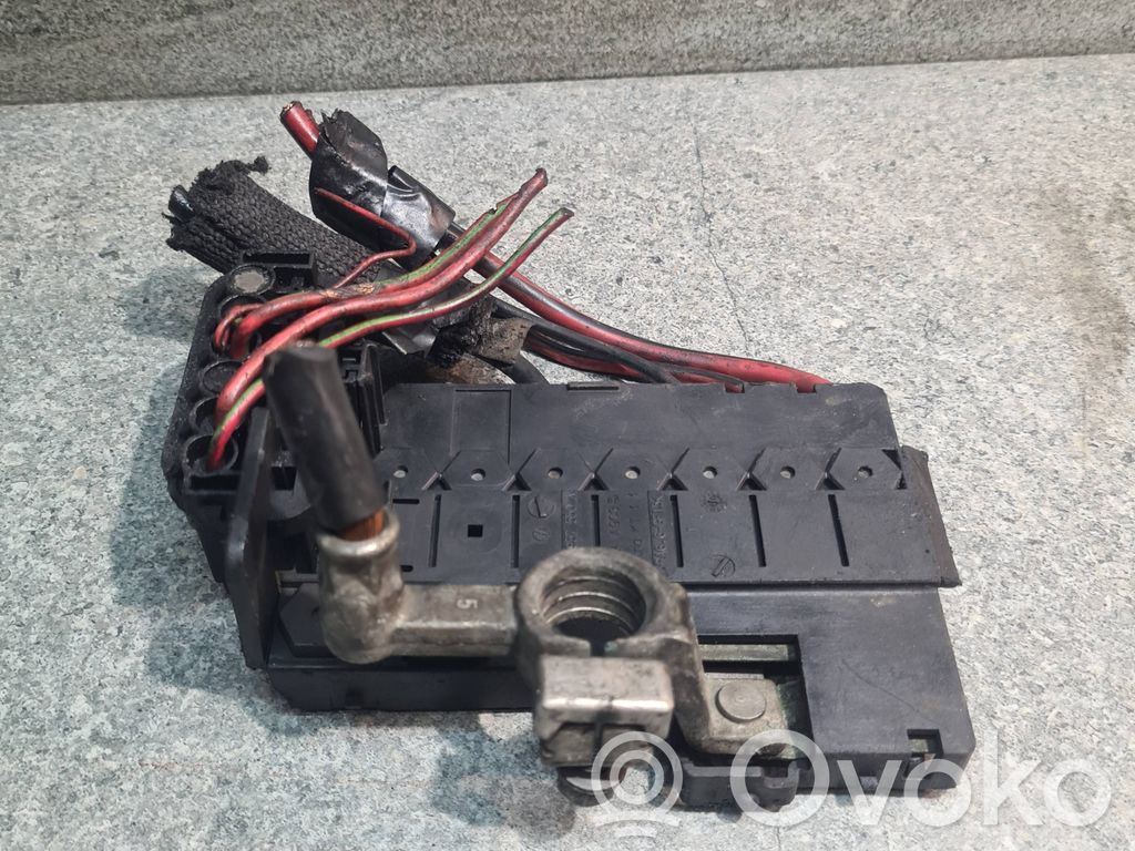 Skoda Fabia Mk2 (5J) Fuse module 