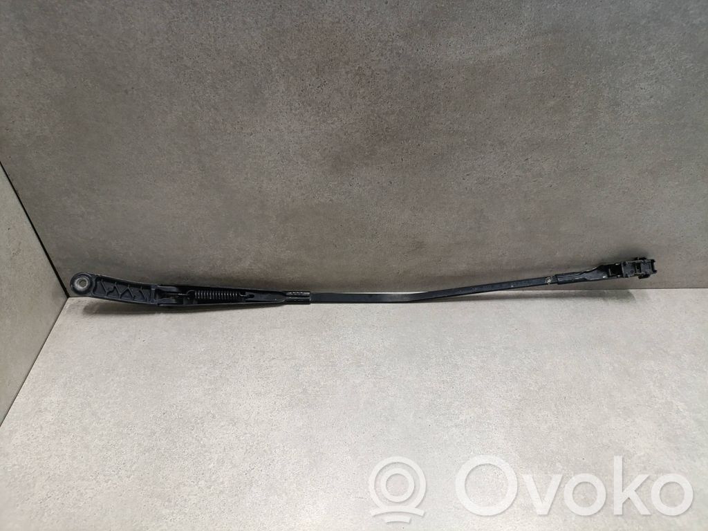 Audi A6 C7 Ramię wycieraczki szyby przedniej / czołowej 