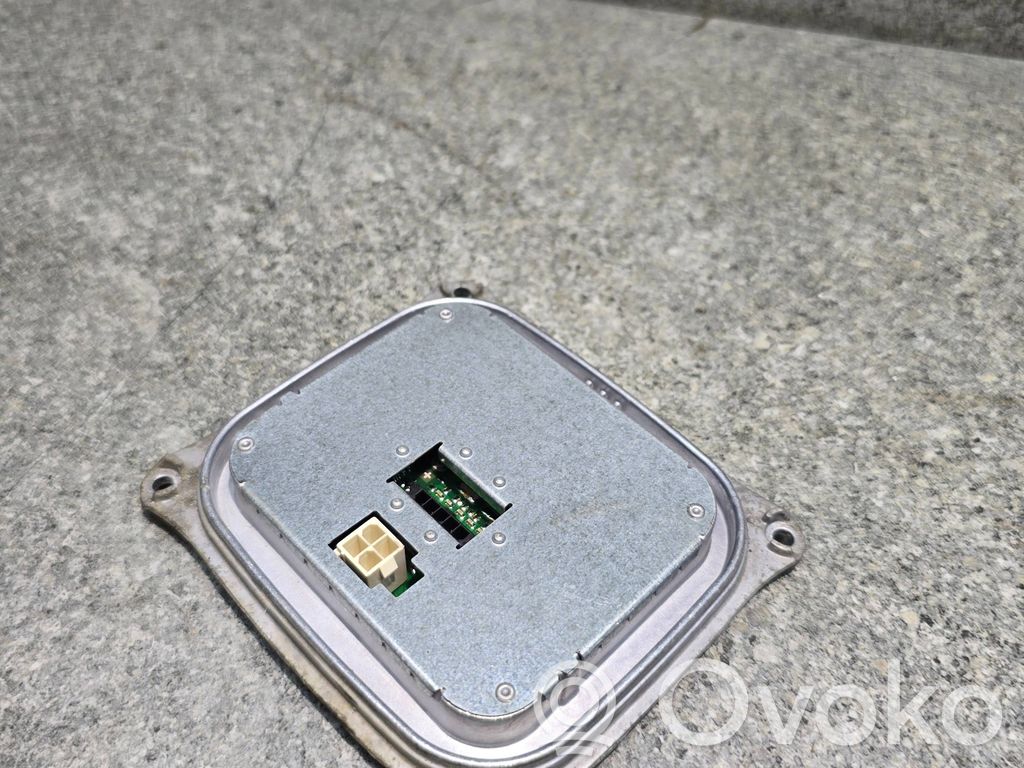 Audi A4 S4 B8 8K Moduł poziomowanie świateł Xenon 