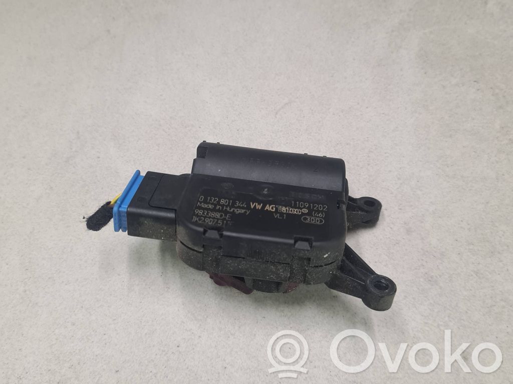 Volkswagen PASSAT B6 Silniczek nagrzewnicy 