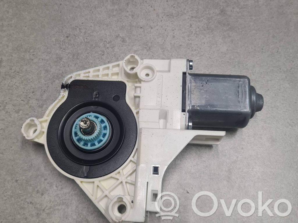 Audi A4 S4 B8 8K Takaoven ikkunan nostomoottori 
