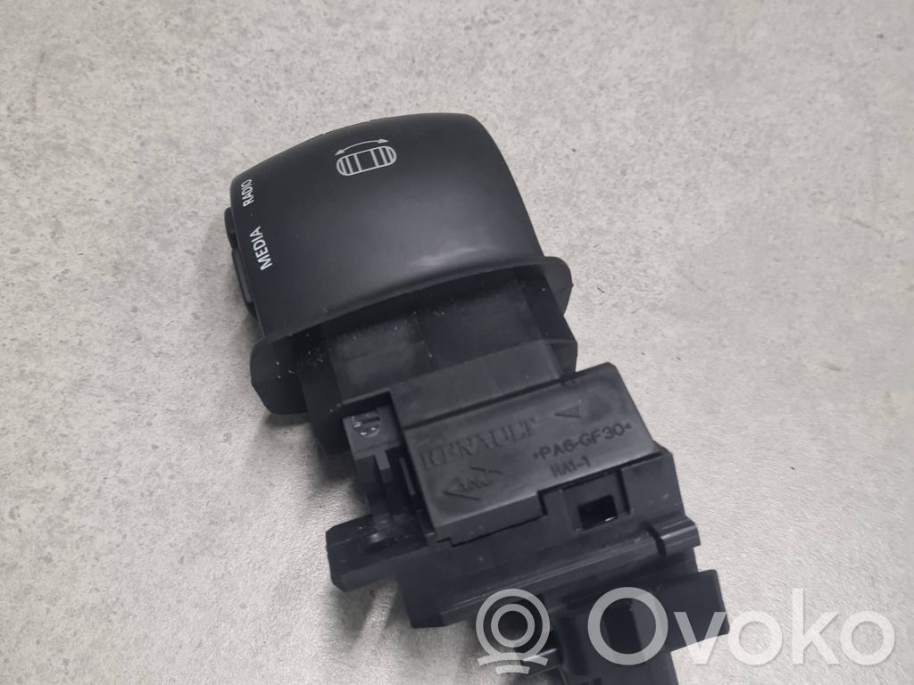 Renault Scenic III -  Grand scenic III Head unit multimedia control 