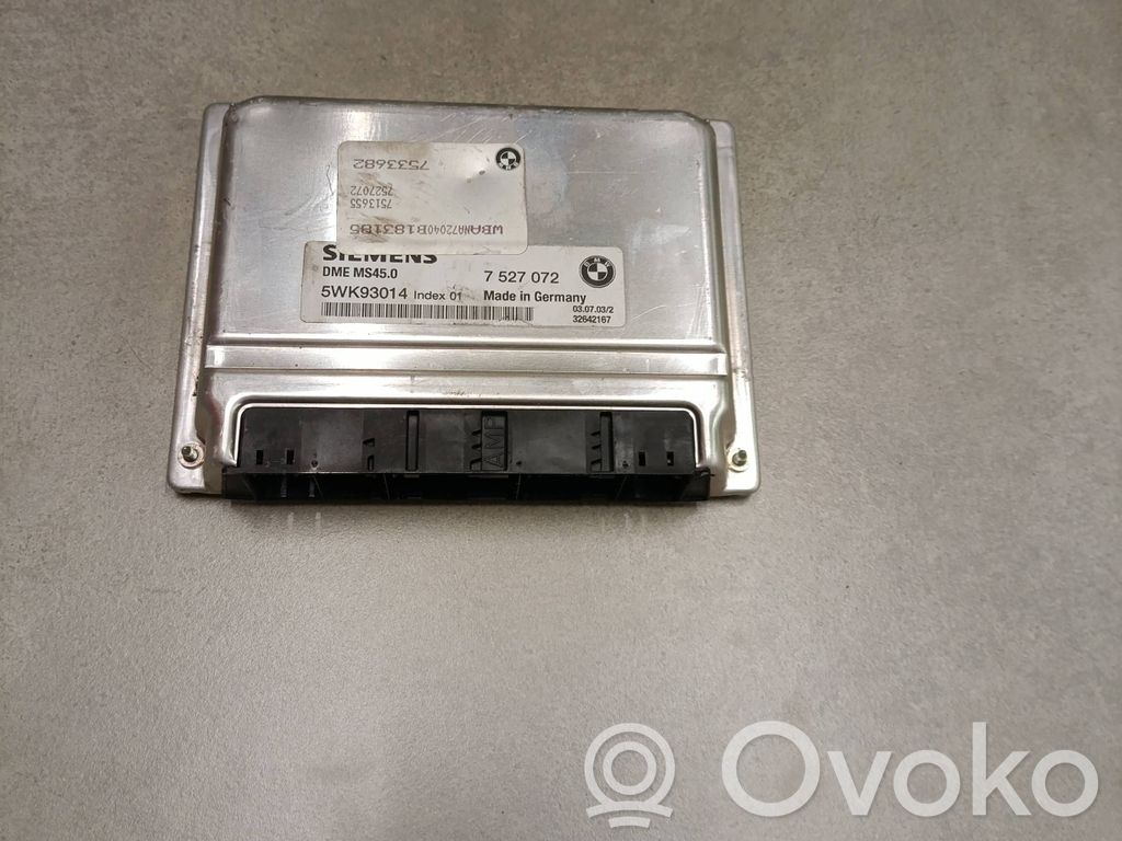 BMW 5 E60 E61 Engine control unit/module 