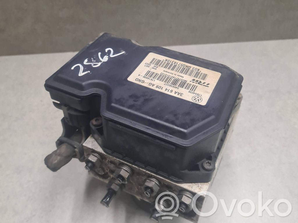 Volkswagen PASSAT B7 ABS-pumppu 