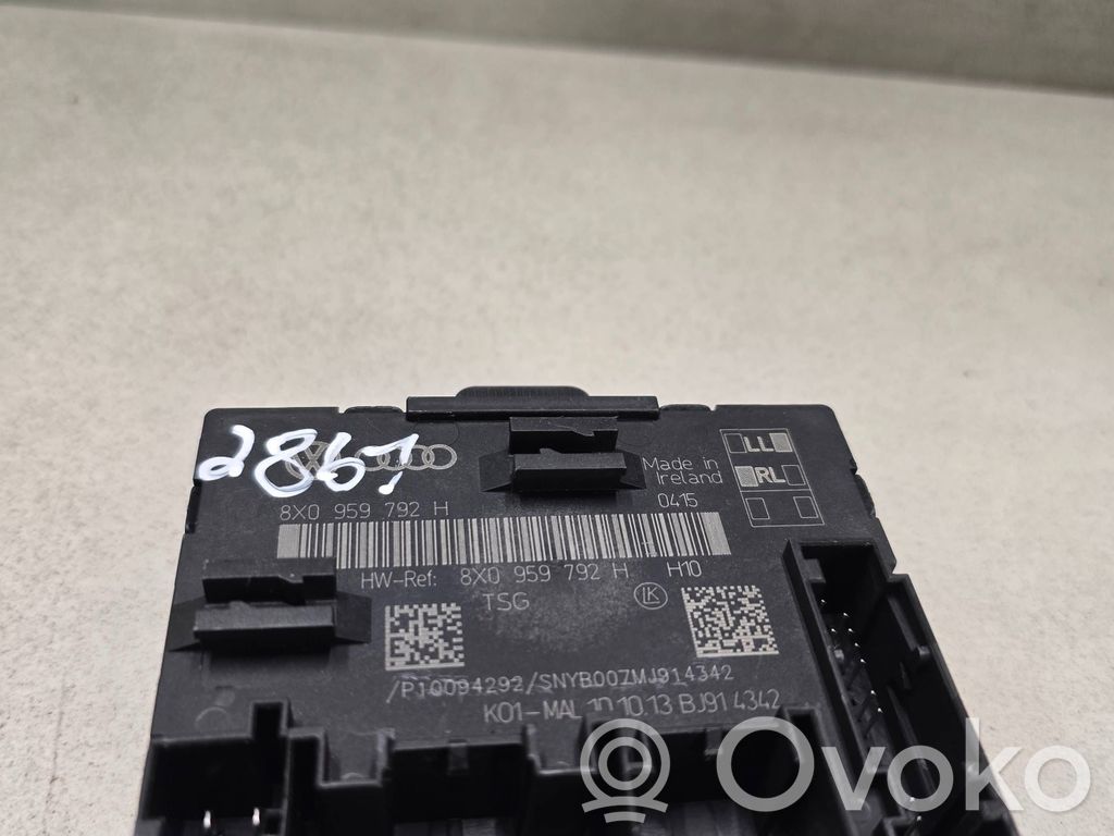 Volkswagen PASSAT B7 Door control unit/module 