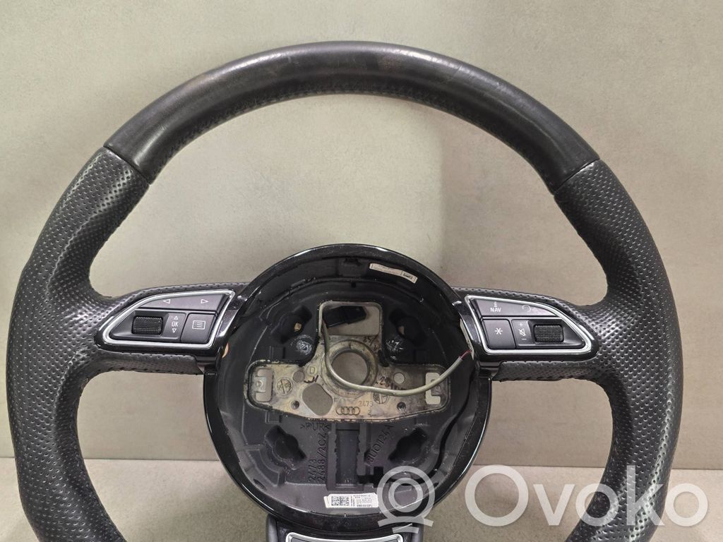 Audi Q3 8U Steering wheel 