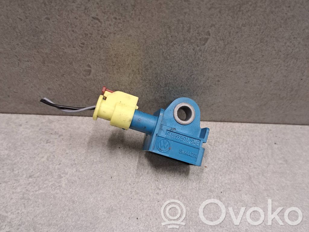 Audi Q3 8U Airbagsensor Crashsensor Drucksensor 