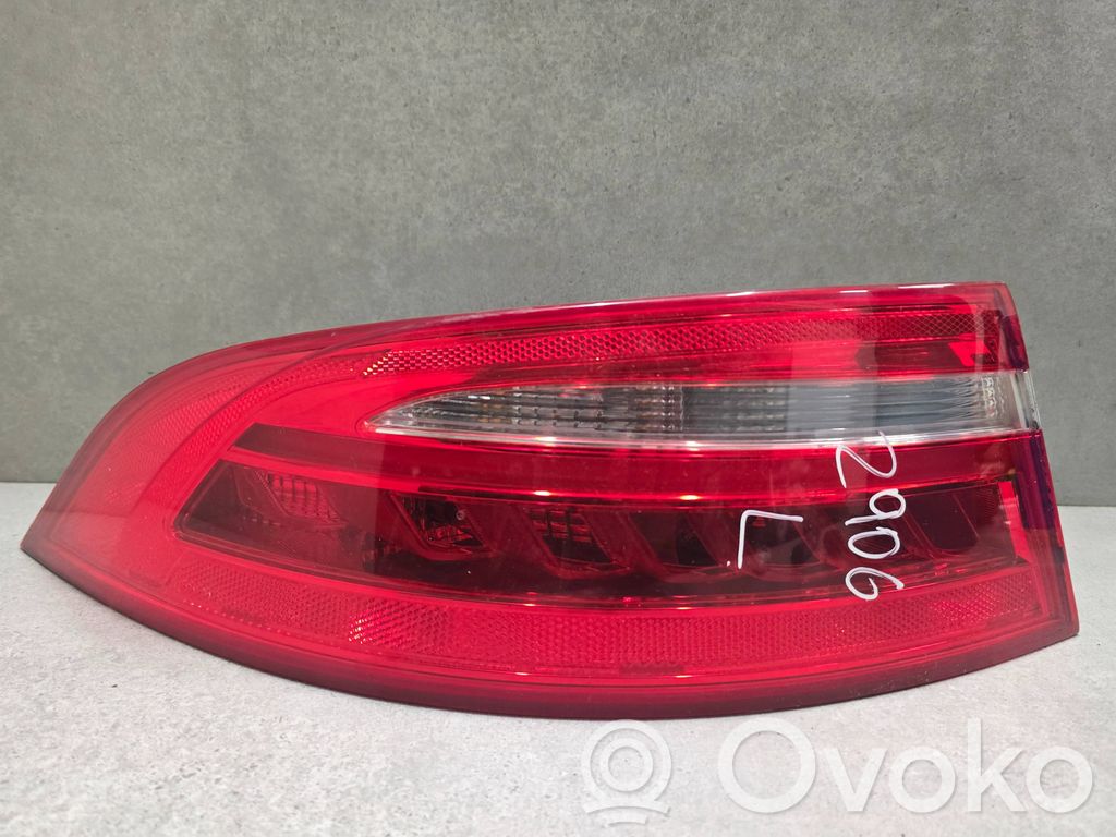 Jaguar XE Takavalot 