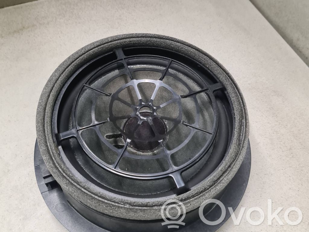 Audi A4 S4 B9 Głośnik drzwi tylnych 