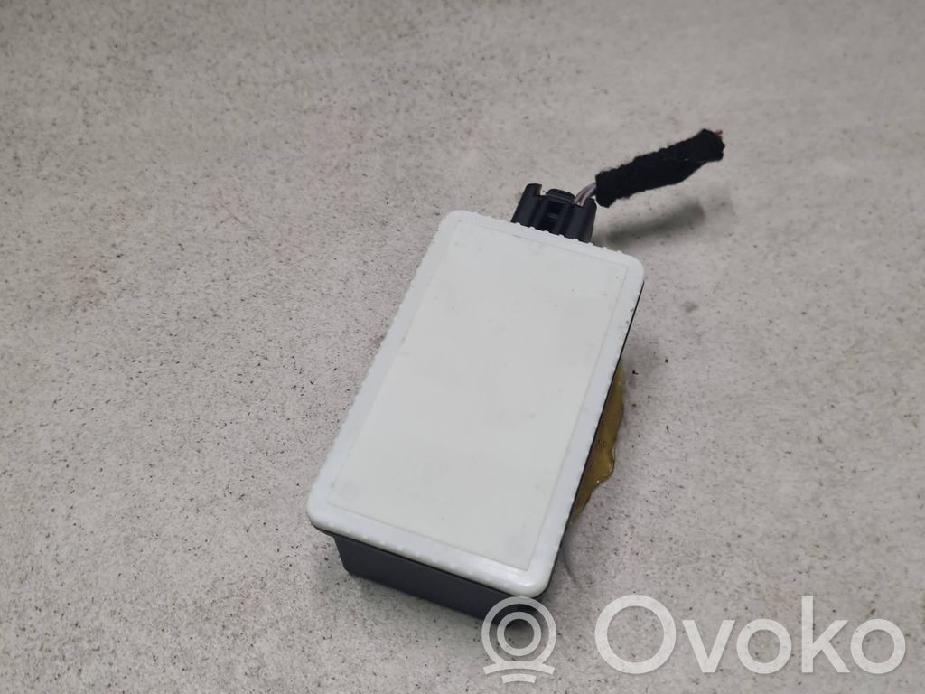 Volvo V40 Door central lock control unit/module 