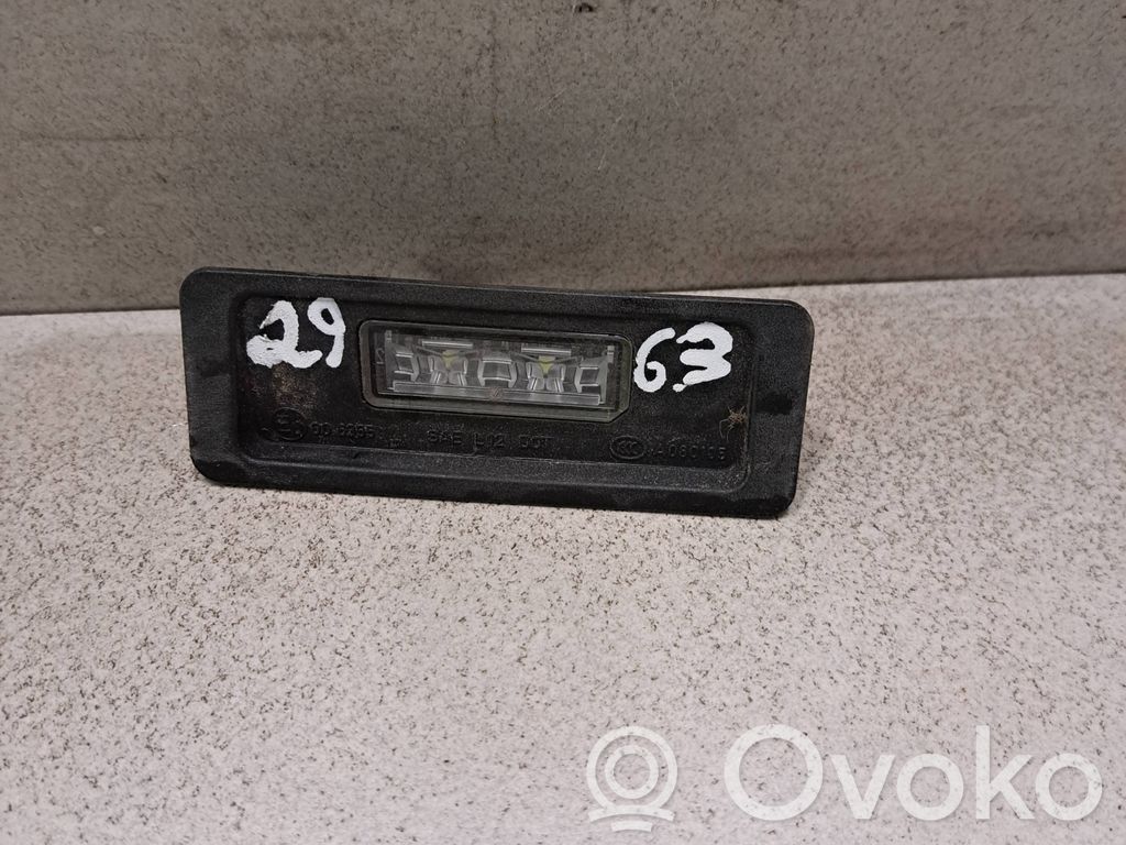 Volvo V40 Éclairage de plaque d'immatriculation 